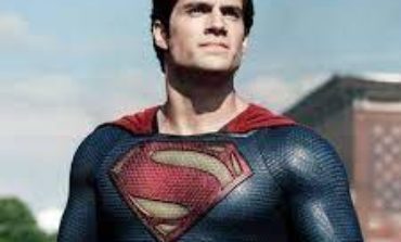 Zack Snyder Thanks Thanks Fans Of His "SynderVerse" Amidst Warner Bros. Buyout
